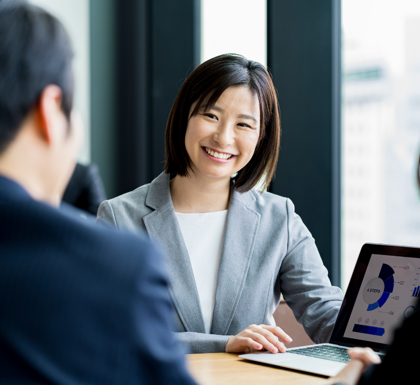 ミライホーム　スタッフ　写真